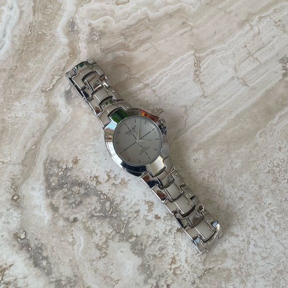 Chaps Elegant Wooden 4 slot Watch Box with Glass Lid & 3 Watches - Picture 11 of 16